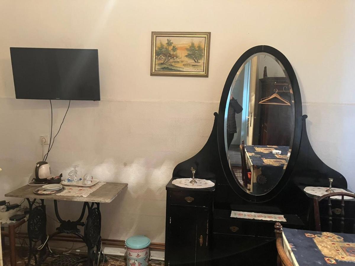 Somborski Salas - Strogi Centar Ngoại thất bức ảnh